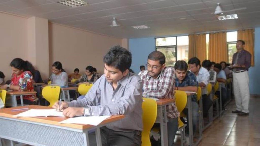 UP Police Admit Card 2024: Steps to download exam slip at uppbpb.gov.in, check&nbsp;details